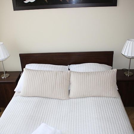 Place 4 You Apartments Krakau Exterior foto