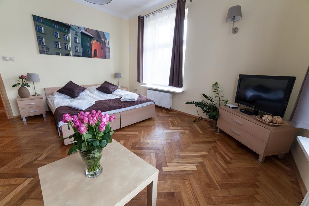 Place 4 You Apartments Krakau Zimmer foto