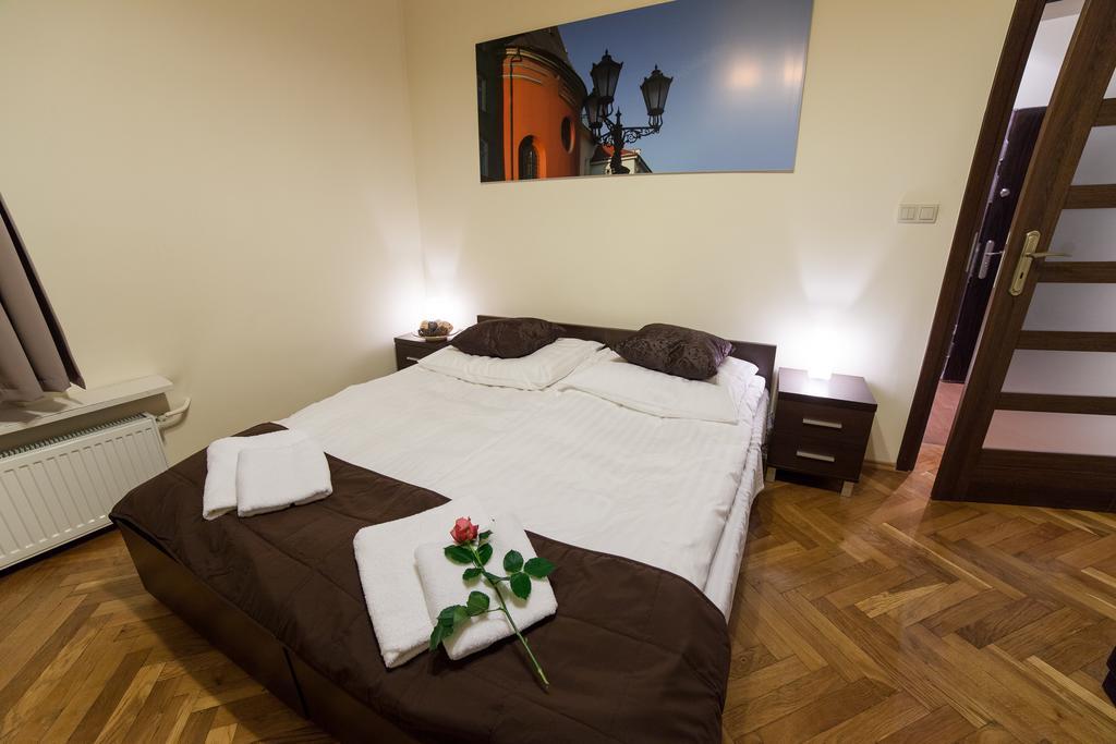 Place 4 You Apartments Krakau Zimmer foto