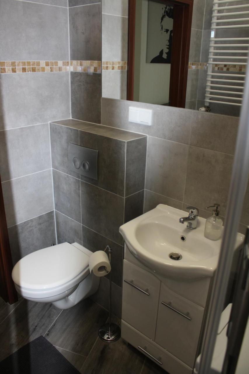 Place 4 You Apartments Krakau Exterior foto